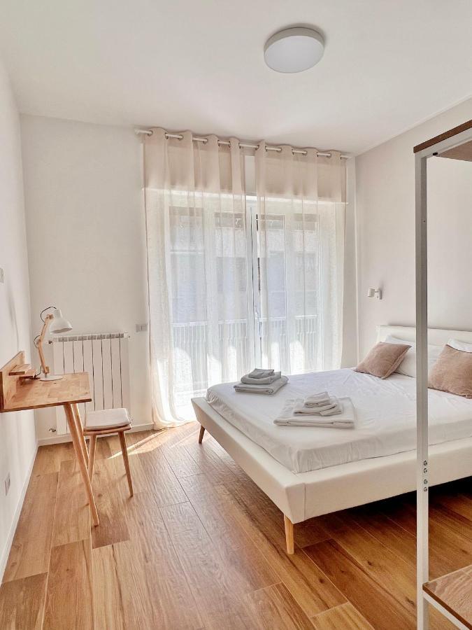 Finella Charming Rooms Bari Exterior foto